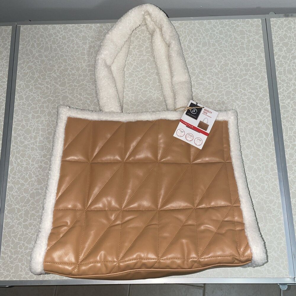 LS Live in Style Novelty Tote in Tan Camel Quilted, Sherpa Fleece Trim